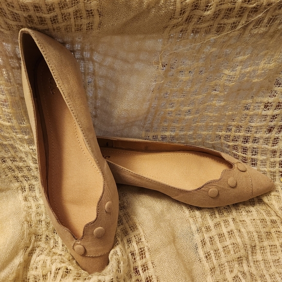 Ballet Flats - Picture 3 of 3